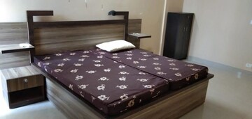 Bedroom in 4 BHK Apartment at Ansals Celebrity Greens, Sushant Golf City – for Rent