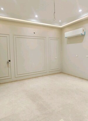 Room in 3 BHK Builder Floor at Sahastradhara Road – for Sale
