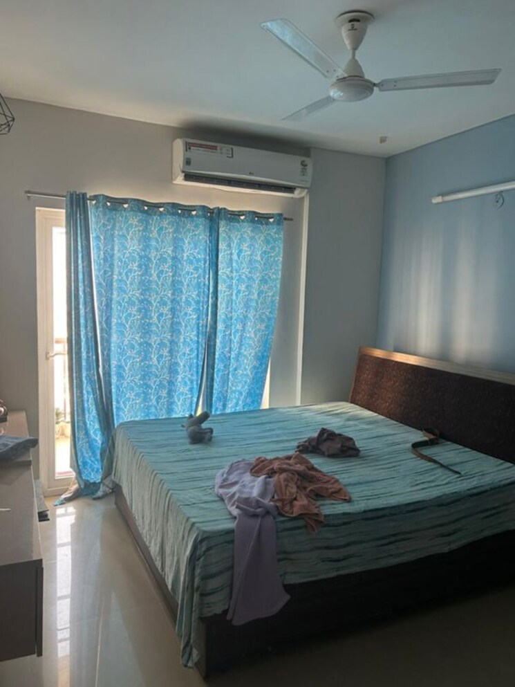 Bedroom, spaze-privvy-the-address 3 Bedroom 2105 Sq.Ft. Apartment In Hayatpur Gurgaon 9909183