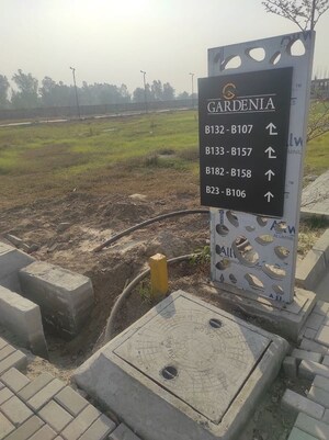  Plot For Sale in Sector 34