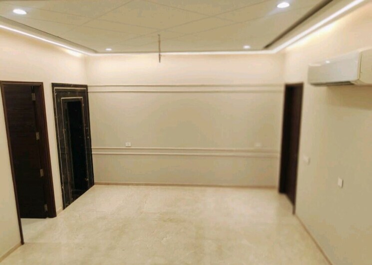 Room, sahastradhara road 4 Bedroom 2158 Sq.Ft. Independent House In Sahastradhara Road Dehradun 9909259