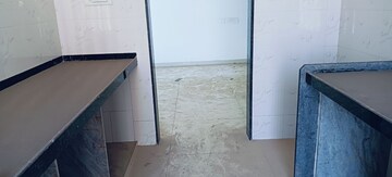 Room in 2 BHK Apartment at Shreeji Atlantis, Malad West – for Rent