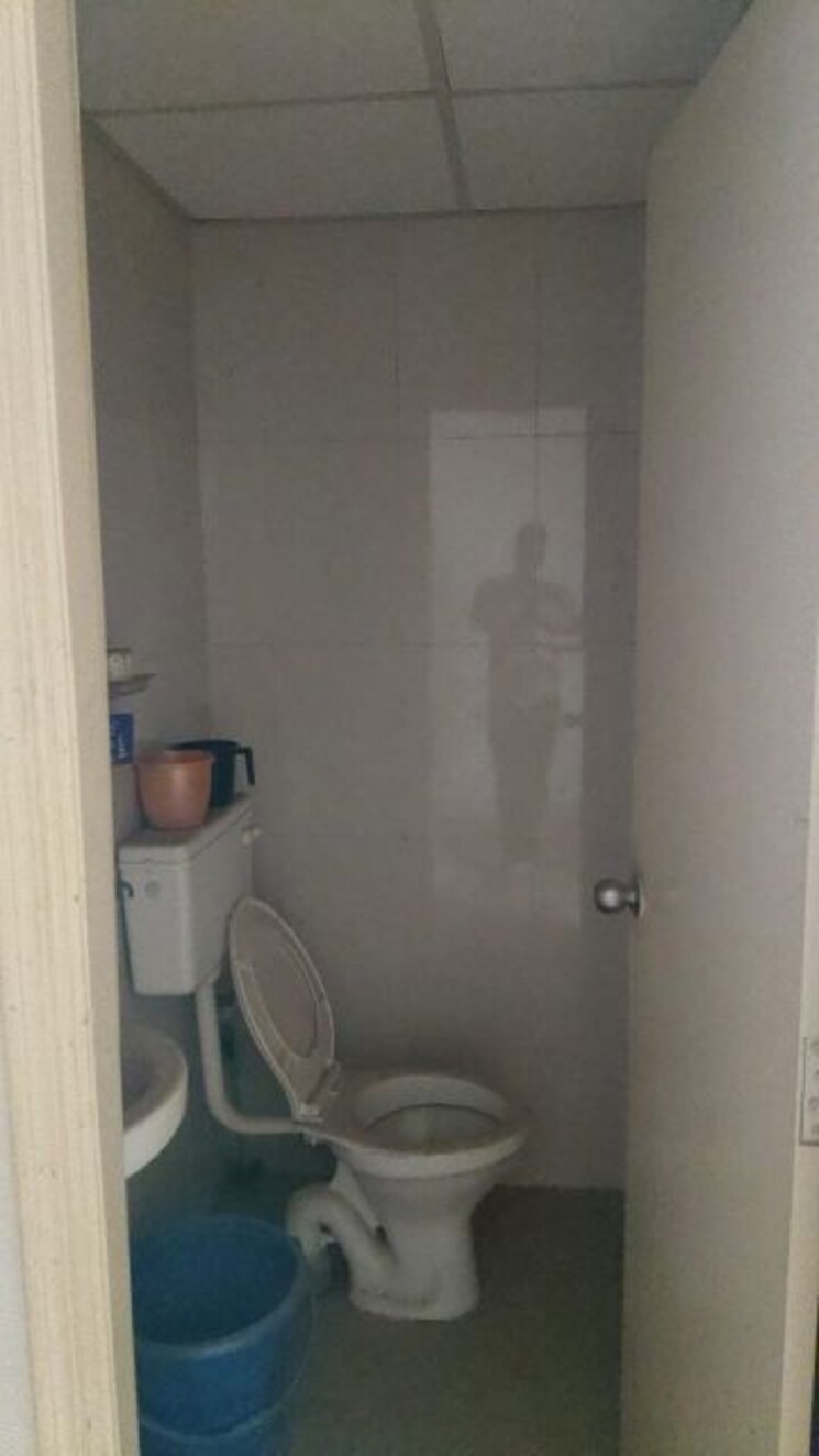 Bathroom, amrapali-terrace-homes 3 Bedroom 1185 Sq.Ft. Apartment In Tech Zone 4 Greater Noida Greater Noida 9909286