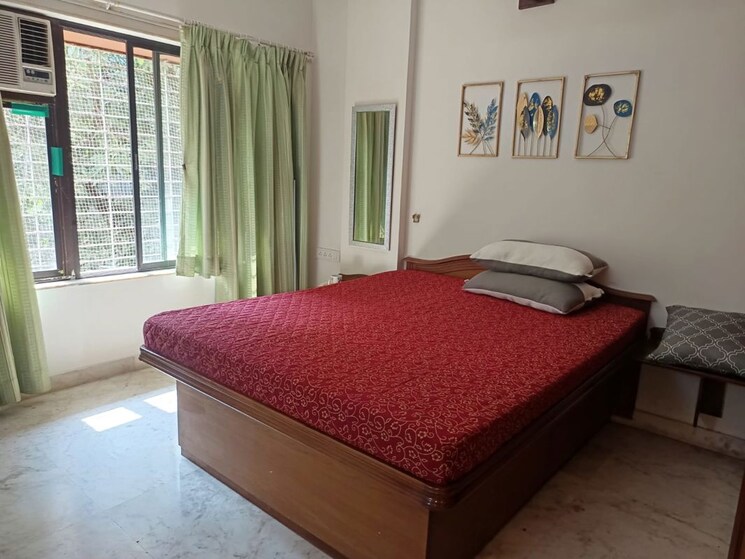 Bedroom, savita-chhaya-chs 1 Bedroom 580 Sq.Ft. Apartment In Bandra West Mumbai 9908656