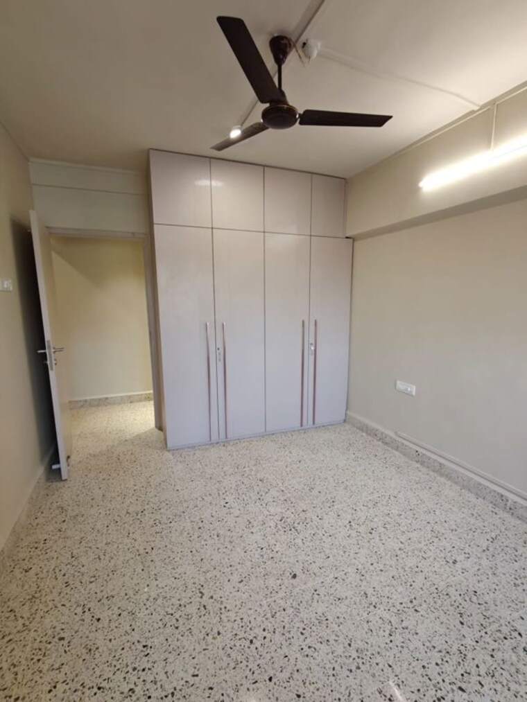 undefined, rameshwar-chs-santacruz 2 Bedroom 1200 Sq.Ft. Apartment In Santacruz West Mumbai 9909301