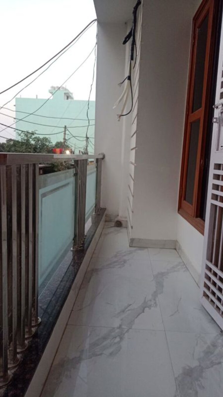 Balcony, vasant kunj 3 Bedroom 1260 Sq.Ft. Builder Floor In Vasant Kunj Delhi 9909353