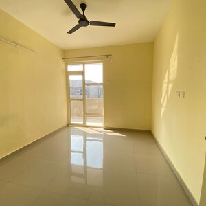 2 BHK Apartment For Rent in Pyramid Heights, Badha