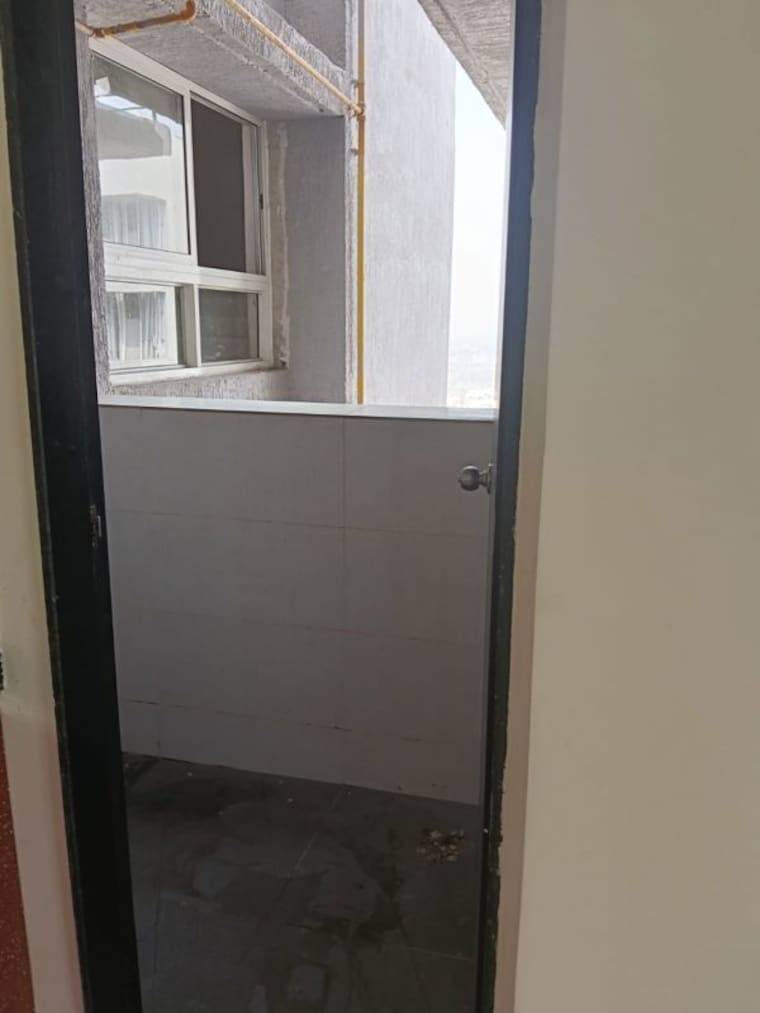 Room, kolte-patil-life-republic-r-10 2 Bedroom 650 Sq.Ft. Apartment In Hinjewadi Pune 9909361