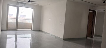 Room in 3 BHK Apartment at Ramprastha Platinum Premier, Vaishali Sector 3 – for Sale