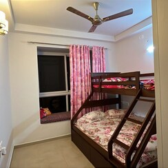 2 BHK + Pooja Room Apartment For Rent in Bhartiya Nikoo Homes
