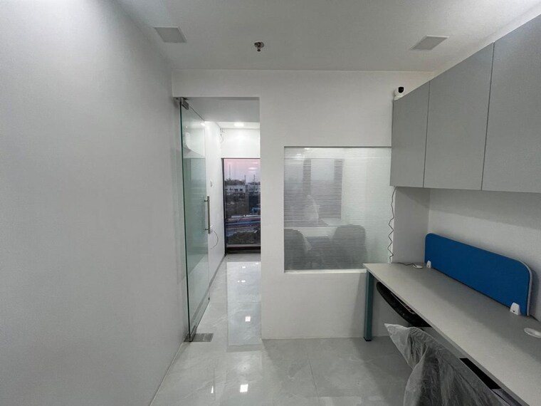 undefined, vijayalaxmi-93-east Commercial Office Space 500 Sq.Ft. In Andheri East Mumbai 9909398