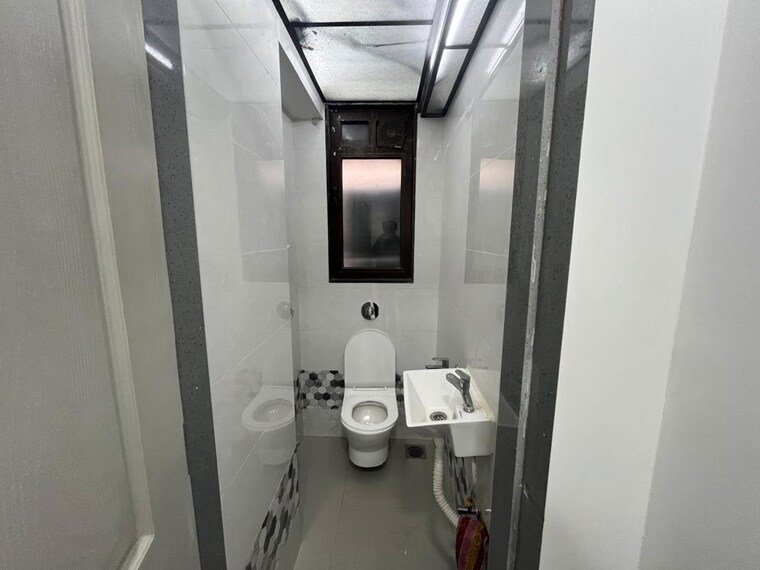 Bathroom, vijayalaxmi-93-east Commercial Office Space 500 Sq.Ft. In Andheri East Mumbai 9909398