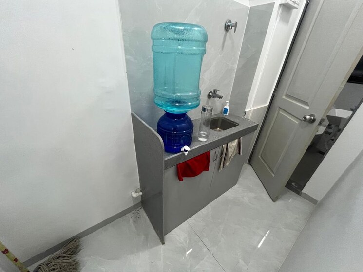 Team Area, vijayalaxmi-93-east Commercial Office Space 500 Sq.Ft. In Andheri East Mumbai 9909398