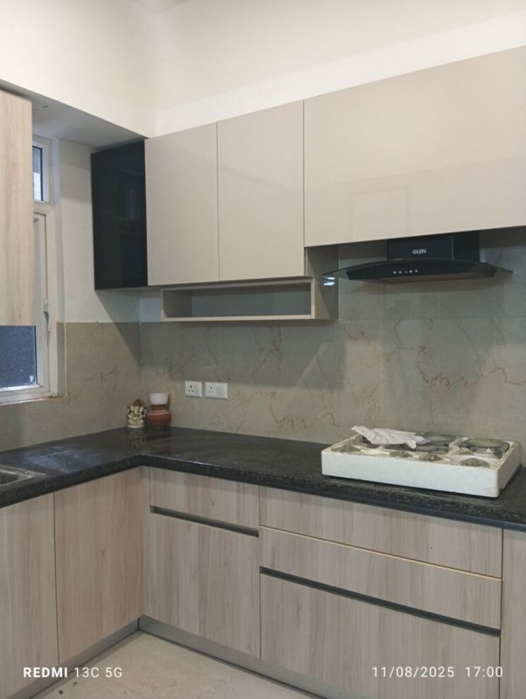 Kitchen, smart-world-orchard 3 Bedroom 1630 Sq.Ft. Apartment In Sector 61 Gurgaon 9084006