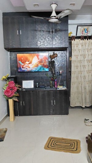 2 BHK Builder Floor For Sale in RWA Vasundhara Sector 4A, Vasundhara Sector 4