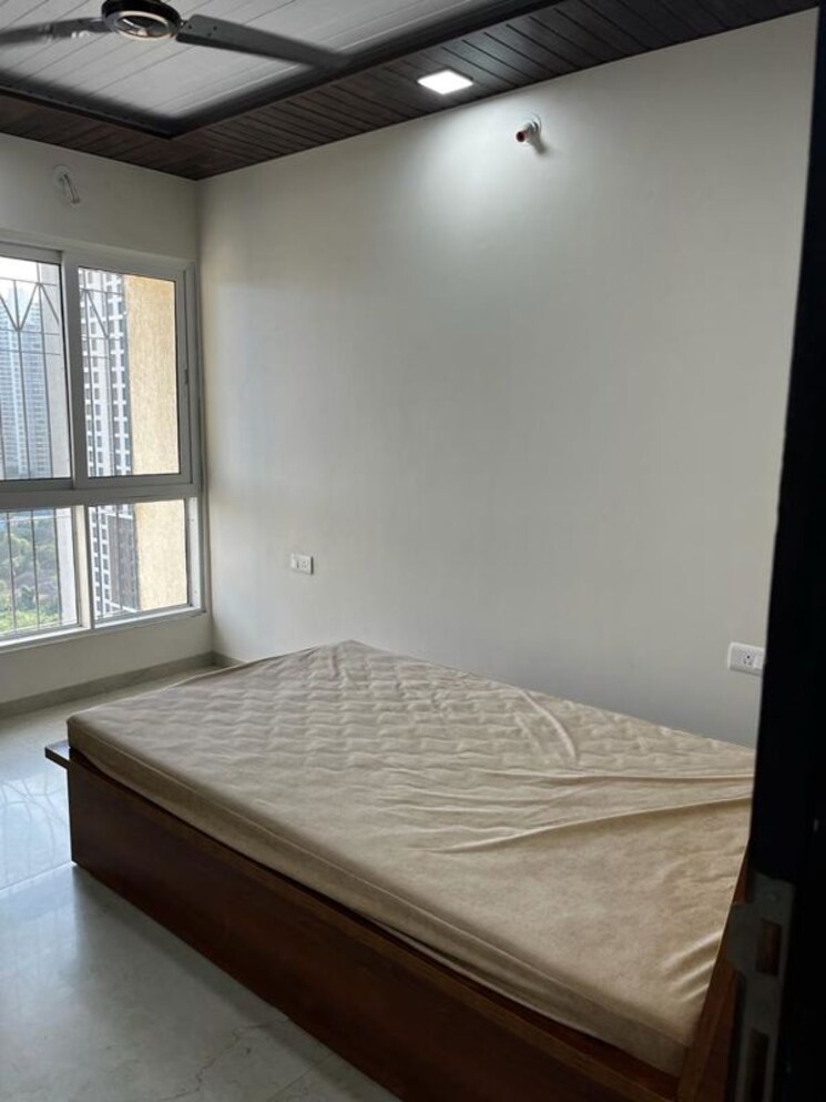 Bedroom, dosti-west-county 3 Bedroom 949 Sq.Ft. Apartment In Balkum Pada Thane 9909428
