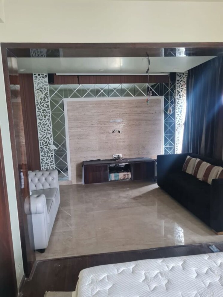 Kitchen, montana-chs 3.5 Bedroom 1550 Sq.Ft. Apartment In Andheri West Mumbai 9909434