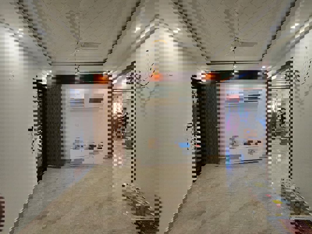 2 BHK Apartment For Sale in GMS Road