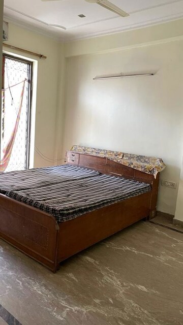 Bedroom in 4 BHK Villa at Arun Vihar Sector 37, Sector 37 – for Sale