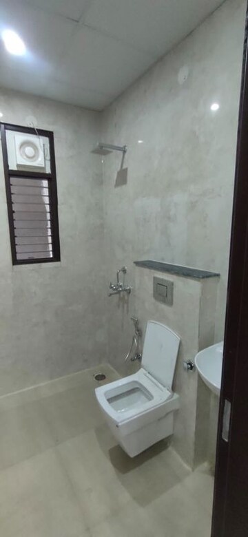 Bathroom in 2 BHK Builder Floor at Sushant Lok 2, Sector 57 – for Rent