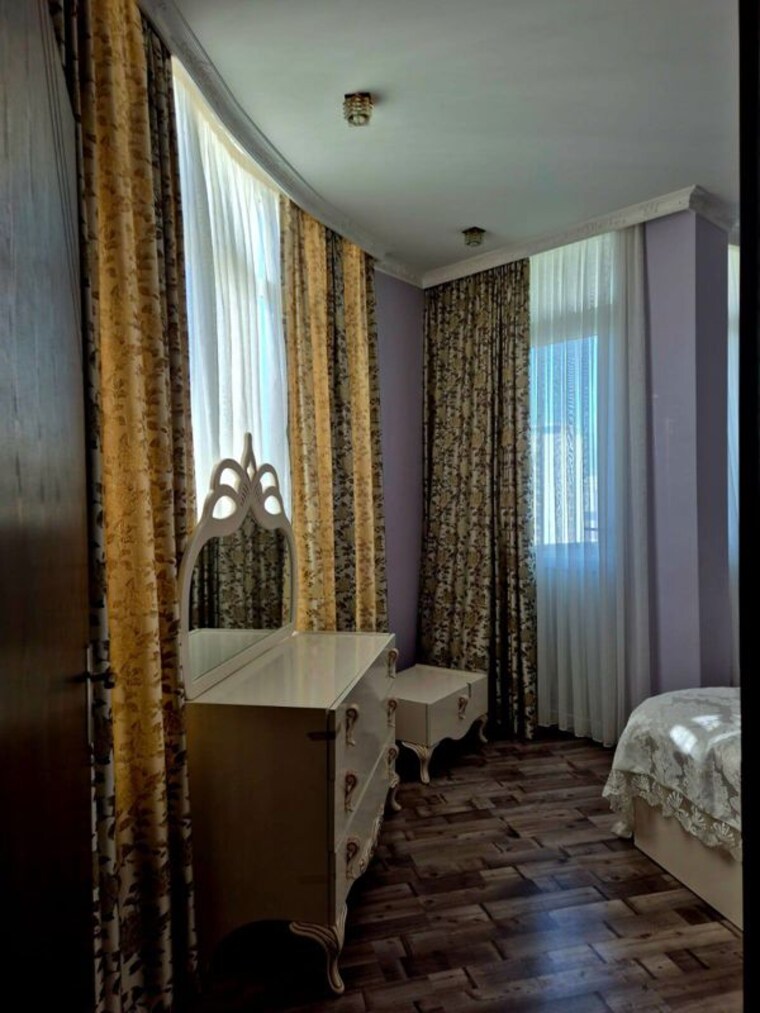 Living Room, sector 24 3 Bedroom 1655 Sq.Ft. Builder Floor In Sector 24 Noida 9909500