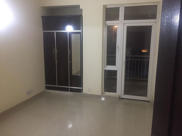 Room, klj-greens 3.5 Bedroom 1707 Sq.Ft. Apartment In Sector 77 Faridabad 9909558