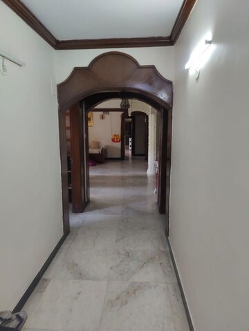 Building Lobby in 3 BHK Apartment at Om Utopia, Wanowrie – for Sale