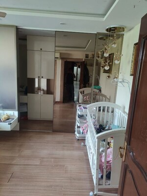 Room in 3 BHK Apartment at Om Utopia, Wanowrie – for Sale