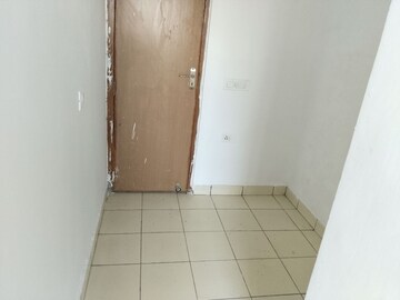 Building Lobby in 3 BHK Apartment at SS The Leaf, Sector 85 – for Rent