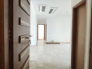 Building Lobby in 3 BHK Apartment at SS The Leaf, Sector 85 – for Rent
