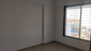 Room in 1 BHK Apartment at Archana Kohinoor Glory, Mohammadwadi – for Rent
