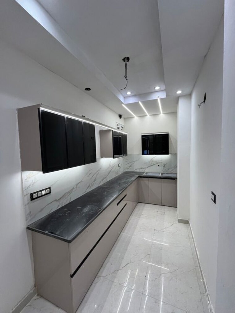 Kitchen, gms road 2 Bedroom 900 Sq.Ft. Builder Floor In Gms Road Dehradun 9909636