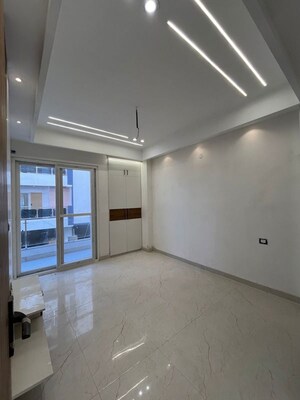 Room in 2 BHK Builder Floor at Gms Road – for Sale