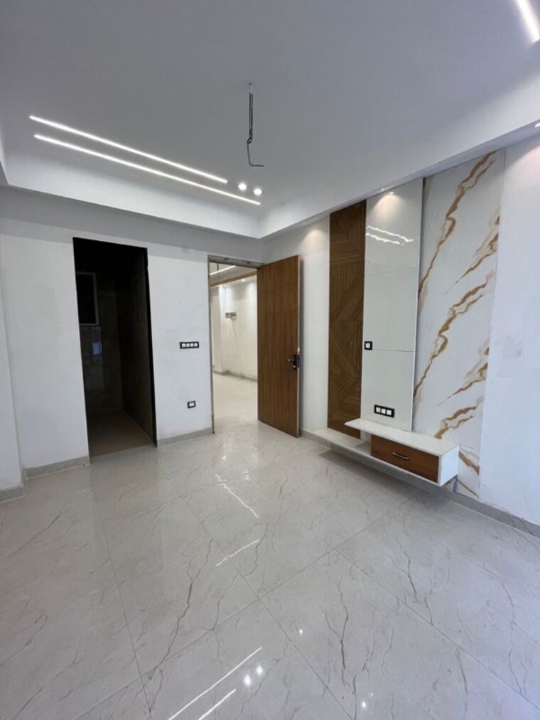 Room, gms road 2 Bedroom 900 Sq.Ft. Builder Floor In Gms Road Dehradun 9909636