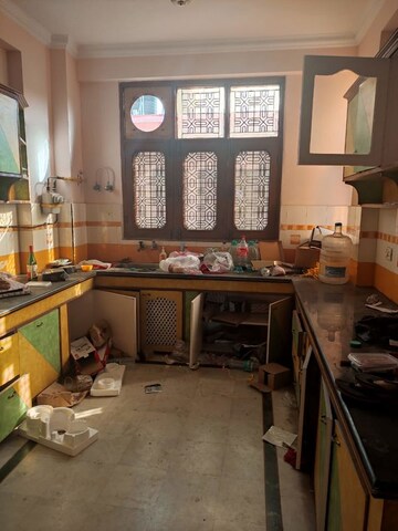 4 BHK Apartment For Sale in RWA Jalvayu Vihar, Sector 25