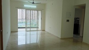 Room in 3.5 BHK Apartment at ARV Regalia, Nibm Annexe – for Rent