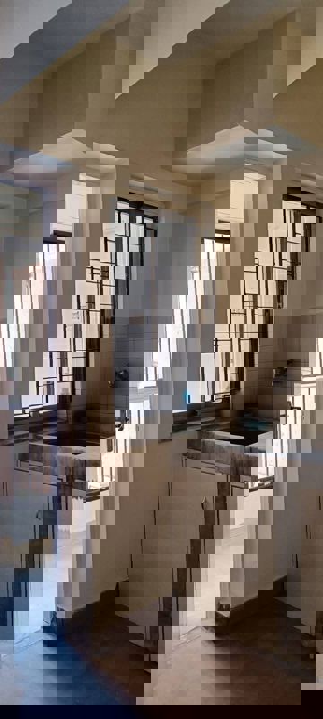 1 BHK + Servant Room 625 Sq.Ft. Apartment in Tain Square