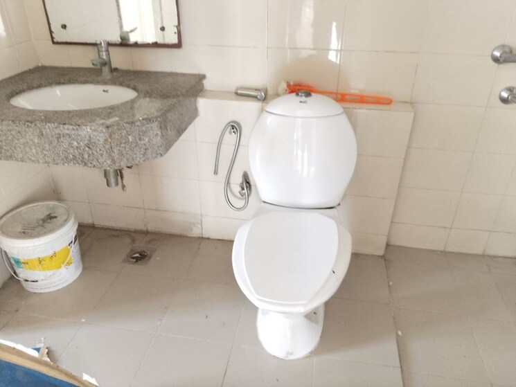 Bathroom, vatika-gurgaon-21 3 Bedroom 1778 Sq.Ft. Apartment In Sector 83 Gurgaon 9909678