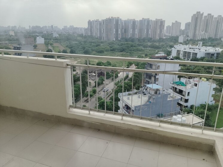 Balcony, vatika-gurgaon-21 3 Bedroom 1778 Sq.Ft. Apartment In Sector 83 Gurgaon 9909678
