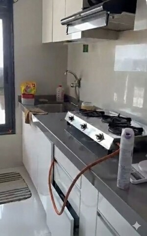 Team Area in 1 BHK Apartment at Arkade Prime, Marol – for Rent