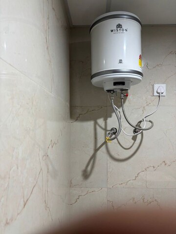 Bathroom in 3.5 BHK Apartment at M3M Soulitude, Sector 89 – for Rent