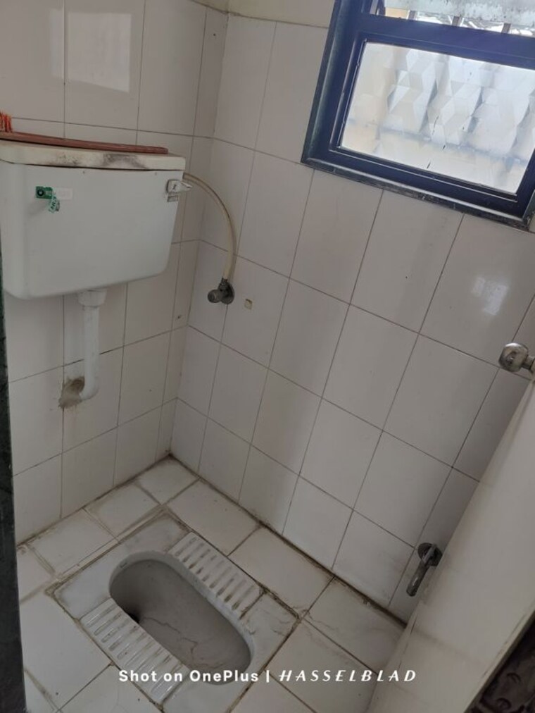 Bathroom, ganesh-nabhangan 2 Bedroom 900 Sq.Ft. Apartment In Dhayari Pune 9909706