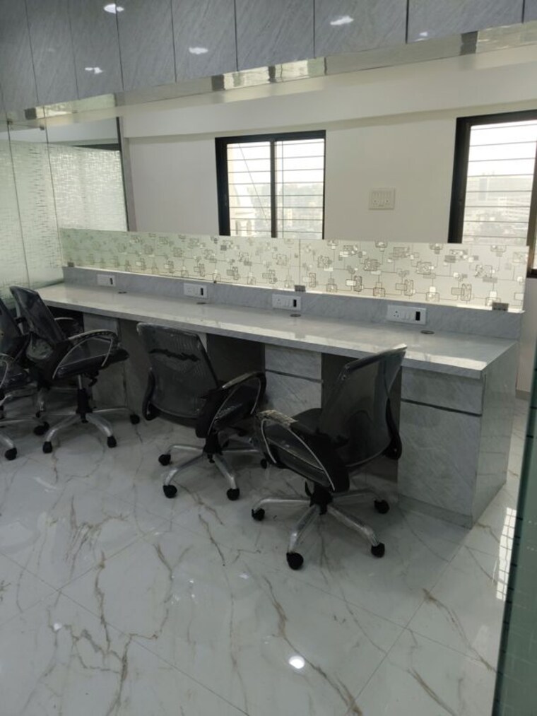 Team Area, mayuresh-chambers Commercial Office Space 1200 Sq.Ft. In Cbd Belapur Sector 11 Navi Mumbai 9909712
