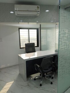 Office Space For Rent in Mayuresh Chambers