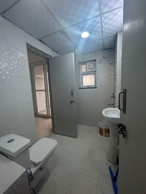 Bathroom in 3.5 BHK Apartment at Dwarka – for Rent
