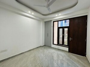 Room in 2 BHK Builder Floor at Saket – for Sale