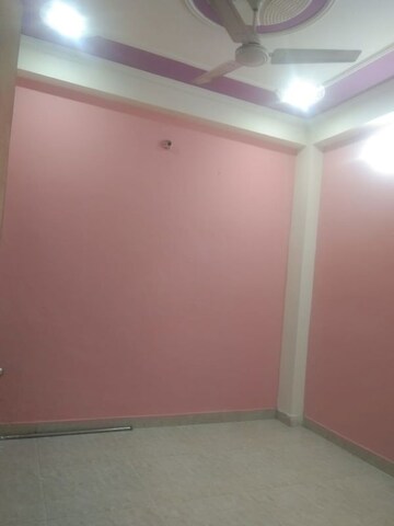 Room in 2 BHK Apartment at Mayfair Complex, Camp – for Sale