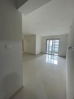 4 BHK + Servant Room Apartment For Rent in Shubh Gateway