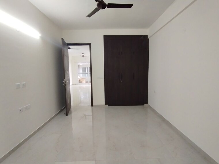 Room, smart-world-gems 3.5 Bedroom 1494 Sq.Ft. Apartment In Sector 89 Gurgaon 9909756
