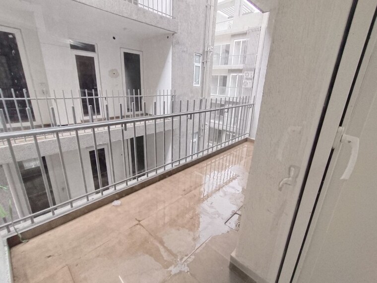 Balcony, smart-world-gems 3.5 Bedroom 1494 Sq.Ft. Apartment In Sector 89 Gurgaon 9909756